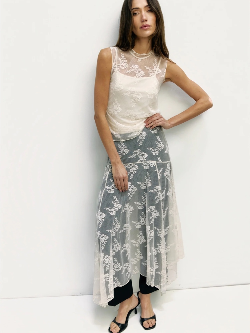 Mod Ref The Jennifer Top and Skirt in Large